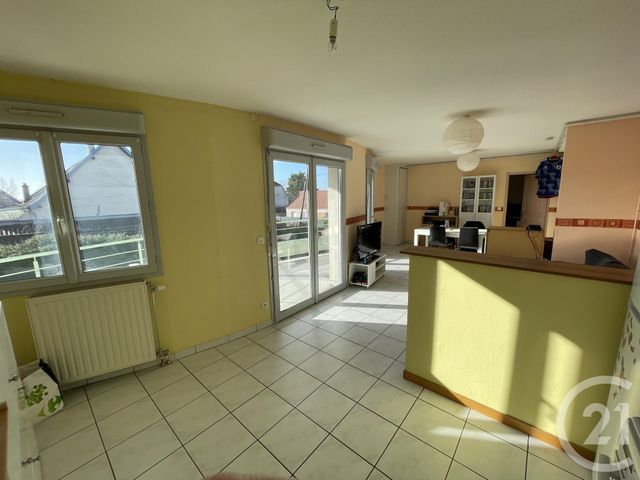 Appartement T3 à vendre - 3 pièces - 62.2 m2 - DOLE - 39 - FRANCHE-COMTE - Century 21 Cabinet Faivre